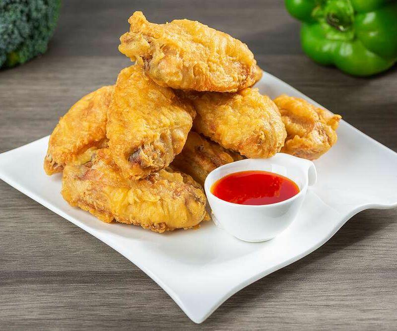 Fried Chicken Wings (8)